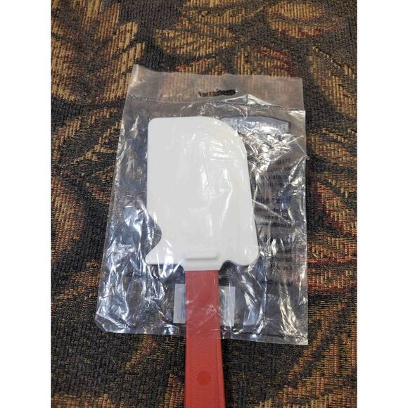 Rubbermaid Commercial 16.5 inch Red High Heat Silicone Scraper/Spatula- NIP - Picture 6 of 6